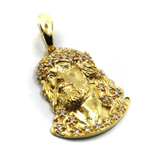 Cargar imagen en el visor de la galería, 18k yellow gold Ecce Homo Jesus Christ face incredibly detailed big 33mm pendant with cubic zirconia.