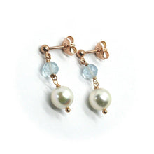 Charger l'image dans la galerie, Boucles d'oreilles longues en or rose 18 carats, perles d'eau salée Akoya 7,5/8 mm et aigue-marine