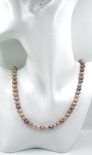 Cargar imagen en el visor de la galería, Collar de oro amarillo de 18 quilates de 20" con perlas barrocas de agua dulce de 7/7,5 mm, redondas/ovaladas, color púrpura.