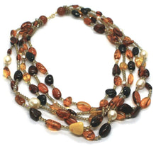 Cargar imagen en el visor de la galería, COLLAR DE CINCO HILOS DE ORO AMARILLO DE 18 QUILATES CON PERLAS GOTA Y ÁMBAR, HECHO EN ITALIA, 45 cm (18")