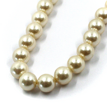 Cargar imagen en el visor de la galería, Pulsera de oro amarillo de 18 quilates de 18,1 cm con perlas redondas sintéticas color champán de 7 mm.