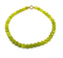 Load image into Gallery viewer, 18k yellow gold necklace 16" with 10mm green/yellow jasper faceted hearts