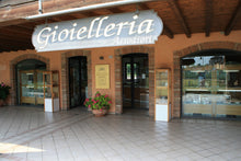 Cargar imagen en el visor de la galería, COLGANTE DE ESTRELLA REDONDA DE ORO BLANCO DE 18 QUILATES DE 26 MM, TRABAJADO Y LISO, HECHO EN ITALIA