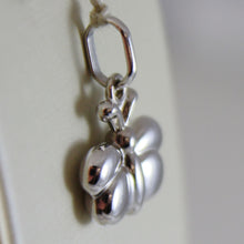 Cargar imagen en el visor de la galería, 18k white gold rounded mini butterfly charm pendant 0.71 inches made in Italy.