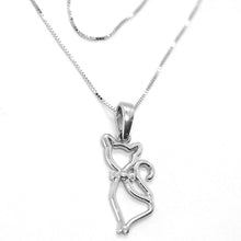 Charger l'image dans la galerie, 18k white gold mini necklace, cat pendant 0.7" and venetian chain 17.7".