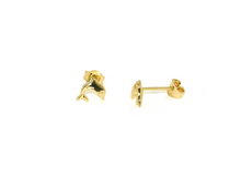 Charger l'image dans la galerie, 18k yellow gold flat small baby girl 5mm dolphin earrings, butterfly closure.