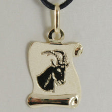 Load image into Gallery viewer, 18k yellow gold zodiac sign medal capricorn parchment engravable made in Italy.