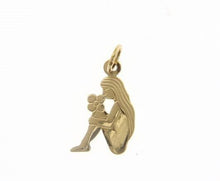 Load image into Gallery viewer, solid 18k yellow gold zodiac sign pendant, zodiacal charm, satin, made in Italy.