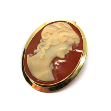 Load image into Gallery viewer, 18K YELLOW GOLD OVAL 23x28mm PENDANT WITH LADY FACE CAMEO, MADE IN ITALY.