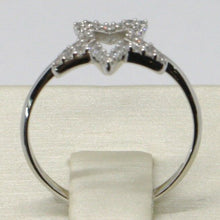 Load image into Gallery viewer, 18k white gold star central zirconia ring, bright, luminous, band.