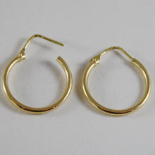 Cargar imagen en el visor de la galería, 18K YELLOW GOLD EARRINGS LITTLE CIRCLE HOOP 19 MM 0.75 IN DIAMETER MADE IN ITALY.