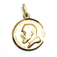 Load image into Gallery viewer, 18k yellow gold medal pendant, Saint Pio of Pietrelcina 15mm very detailed.
