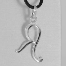 Charger l'image dans la galerie, 18k white gold pendant charm initial letter R, made in Italy 1.0 inches, 25 mm.
