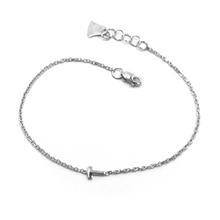 Load image into Gallery viewer, 18k white gold rolo thin bracelet with central small 5mm letter initial T.