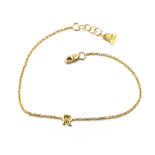 Load image into Gallery viewer, 18k yellow gold rolo thin bracelet with central small 5mm letter initial R.