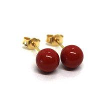 Cargar imagen en el visor de la galería, 18k yellow gold 7mm spheres intense red reconstructed coral button earrings.