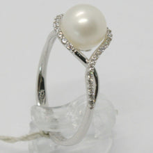 Cargar imagen en el visor de la galería, 18k white gold band pearl zirconia ring ondulate, wave, braided.