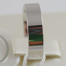 Cargar imagen en el visor de la galería, 18k white gold wedding band Unoaerre square ring marriage 5 mm, made in Italy.