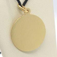 Cargar imagen en el visor de la galería, 18k yellow gold Ecce Homo, Jesus Christ face medal pendant very detailed made in Italy, 19 mm.