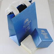 Cargar imagen en el visor de la galería, 18k white gold infinite central ring, infinity, smooth, bright, made in Italy.