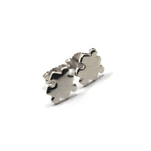 Load image into Gallery viewer, SOLID 18K WHITE GOLD EARRINGS, SMALL 7x9mm PUZZLE PIECES, FLAT, MADE IN ITALY.