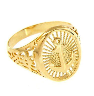 18K YELLOW GOLD BAND MAN RING, FINELY WORKED NAUTICAL ANCHOR OVAL WITH RAYS.