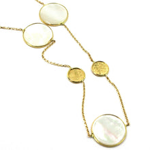 Load image into Gallery viewer, 18k yellow gold necklace, flat mother of pearl alternate discs, 17.3", 44cm.
