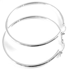 Load image into Gallery viewer, 18k white gold round circle earrings diameter 40 mm, width 2 mm, made in Italy.