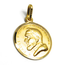 Load image into Gallery viewer, 18k yellow gold medal pendant, Saint Pio of Pietrelcina 15mm very detailed.
