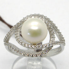 Cargar imagen en el visor de la galería, 18k white gold band pearl zirconia ring ondulate, wave, double.