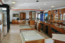 Cargar imagen en el visor de la galería, 18k yellow gold big 9/9.5 mm round white freshwater pearls necklace, 45cm 18".