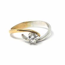 Load image into Gallery viewer, SOLID 18K WHITE ROSE GOLD RING, WAVE SOLITAIRE WITH CUBIC ZIRCONIA 0.35 CARATS.