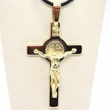 Cargar imagen en el visor de la galería, 18k yellow gold Cross, Jesus & Saint Benedict medal, big 2.1 inches.