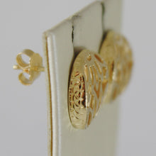 Load image into Gallery viewer, 18K YELLOW GOLD ROUND BUTTON FLOWER EARRINGS FINELY WORKED DOUBLE MADE IN ITALY.