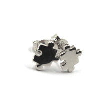 Load image into Gallery viewer, SOLID 18K WHITE GOLD EARRINGS, SMALL 7x9mm PUZZLE PIECES, FLAT, MADE IN ITALY.