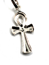 Cargar imagen en el visor de la galería, 18K WHITE GOLD, 23mm ANKH ROUNDED CROSS OF LIFE PENDANT, EXCAVATED BACK.