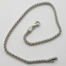 Load image into Gallery viewer, 18k white gold bracelet small basket round tube popcorn link 2.2 mm.