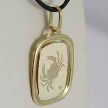 Load image into Gallery viewer, solid 18k yellow gold cancer zodiac sign medal pendant, zodiacal, made in Italy.