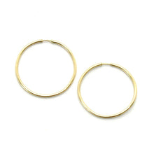 Cargar imagen en el visor de la galería, 18K YELLOW GOLD CIRCLE HOOPS MINI TUBE 1 MM EARRINGS, DIAMETER 18 MM.