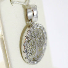 Charger l'image dans la galerie, 18k white gold mini tree of life pendant, 0.55 inches, zirconia.