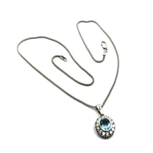 Charger l'image dans la galerie, 18k white gold oval blue topaz zirconia flower pendant popcorn chain necklace.
