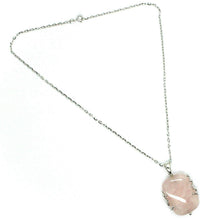 Charger l'image dans la galerie, 18k white gold necklace big square rose quartz pendant, oval rolo chain.