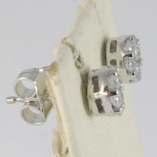 Cargar imagen en el visor de la galería, 18k white gold 6 mm flower sun earrings white zirconia 1.0 carats.