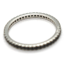 Cargar imagen en el visor de la galería, 18k white gold thin eternity band ring, black cubic zirconia, thickness 2 mm.