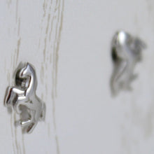 Cargar imagen en el visor de la galería, 18k white gold earrings with mini flat horse horses for kids child made in Italy.