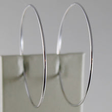 Load image into Gallery viewer, 18k white gold earrings big circle hoop 40 mm 1.57 inch diameter made in Italy.
