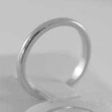 Load image into Gallery viewer, SOLID 18K WHITE GOLD WEDDING BAND UNOAERRE RING 3 GRAMS MARRIAGE MADE IN ITALY.