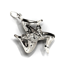 Charger l'image dans la galerie, 18k white gold pendant, rounded Trinacria 25mm, excavated back, made in Italy.