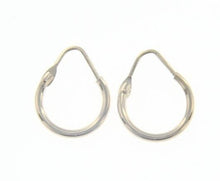 Load image into Gallery viewer, 18k white gold round circle earrings diameter 10 mm width 1.7 mm, made in Italy.