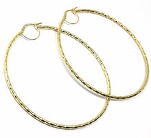 Cargar imagen en el visor de la galería, 18K YELLOW GOLD BIG CIRCLE HOOPS DIAMETER 65mm EARRINGS TUBE 2mm BRAIDED STRIPED.